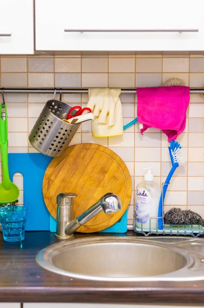 Кухонные Принадлежности Инструменты Столе — стоковое фото