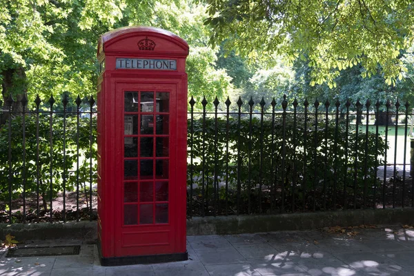 Червона Телефонна Будка Лондоні Україна — стокове фото