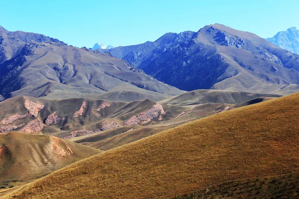 Hermoso Paisaje Montaña Naturaleza Viajes Foto Alta Calidad —  Fotos de Stock