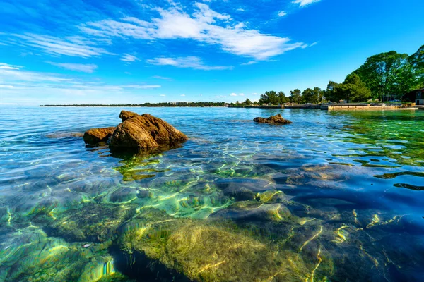 Splendid Spring View Popular Summer Resort Porec Colorful Spring Seascape — Fotografia de Stock