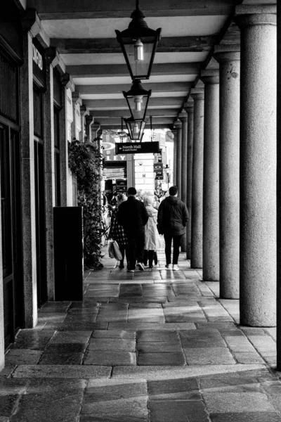 Schwarz Weiß Foto Einer Straße Der Stadt — Stockfoto