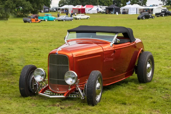 Old Warden Bedfordshire 8Th August 2021 Red Ford Hot Rod — стоковое фото