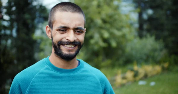 Portrait Cheerful Adult Indian Man Having Conversation Garden — Foto de Stock