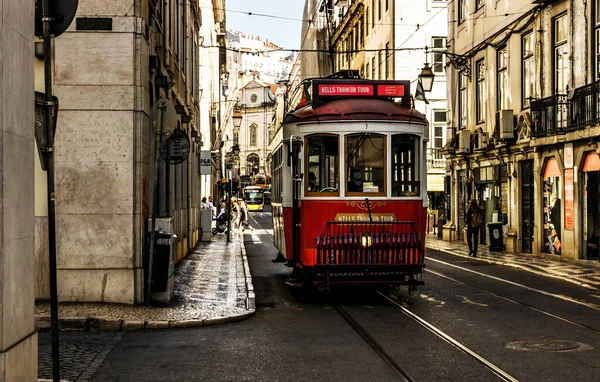 Lisboa Portugal October 2021 Baixa Old Red Vintage Tram Driving — Stok fotoğraf