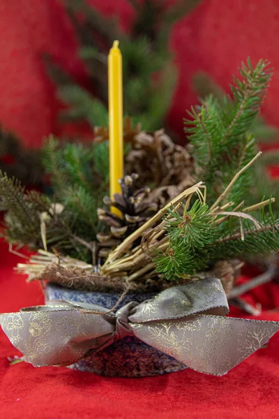 전나무로 장식된 크리스마스 — 스톡 사진