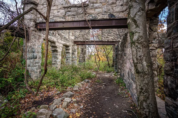 Starý Opuštěný Dům Městě — Stock fotografie