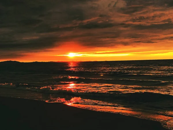 Belo Pôr Sol Sobre Mar — Fotografia de Stock