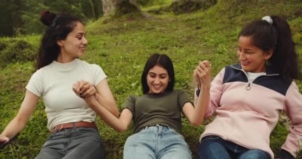 Group Female Friends Hiking Forest Lying Meadow — 비디오