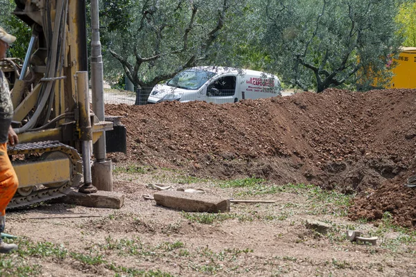 Terni Italy Julio 2020 Barrena Para Pozos Agua Una Obra — Foto de Stock