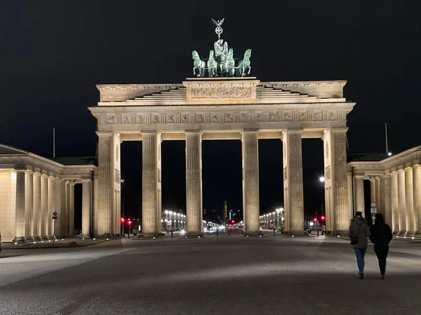 Gece Brandenburg Kapısı Berlin Almanya — Stok fotoğraf