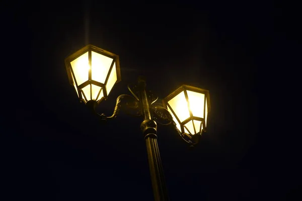 Žárovka Černém Pozadí — Stock fotografie