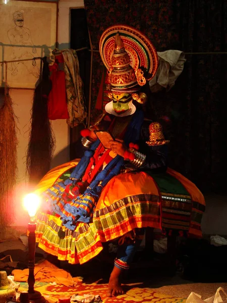 Muchacha Los Trajes Del Templo —  Fotos de Stock