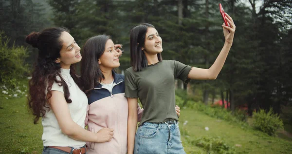 Group Young Women Taking Selfie Mobile Phone Park —  Fotos de Stock