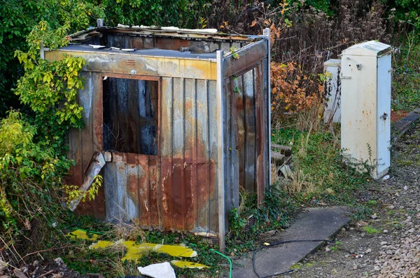 Gammalt Övergivet Hus Parken — Stockfoto