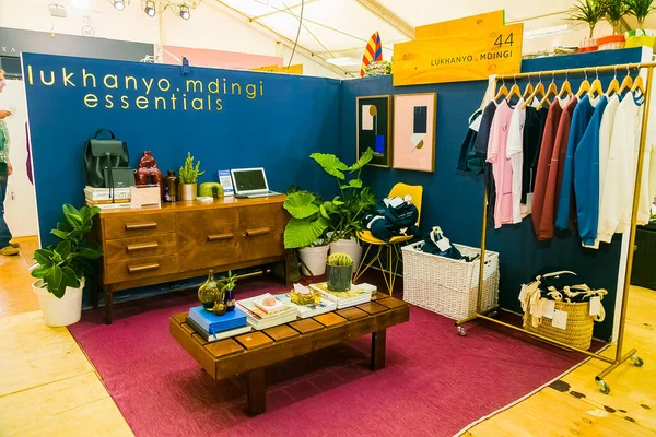 Johannesburg South Africa October 2018 Items Display Exhibitor Stand Hand — Stock Photo, Image