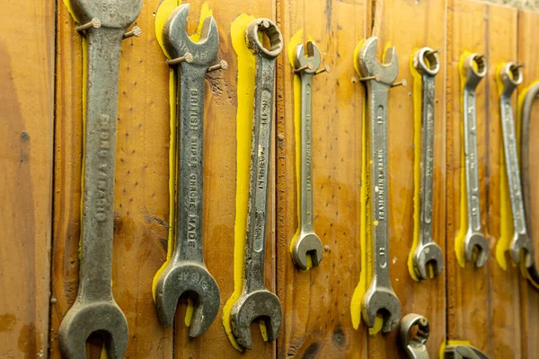 Old Rusty Metal Wrenches Wooden Background — Stock Fotó
