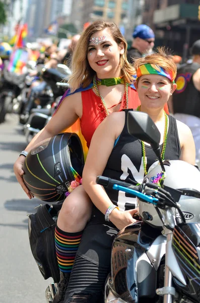 Şehirdeki Eşcinseller Günü Gay Gururu Lgbtq Konsepti — Stok fotoğraf