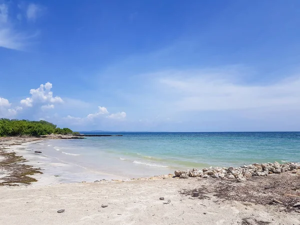 Beautiful Tropical Beach Blue Sky — Stock Photo, Image