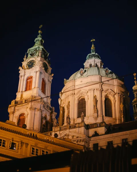 Собор Пресвятой Богородицы Ночью Прага Чешская Республика — стоковое фото