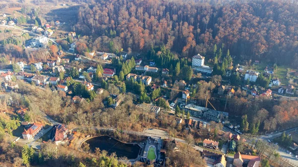 Воздушный Вид Деревню Холме Осенью — стоковое фото