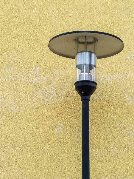 Lanterna Velha Uma Rua Urbana — Fotografia de Stock