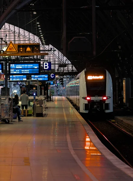 Cologne Germany Sep 2021 Shot Passenger Train Platform Main Train — Stock Fotó