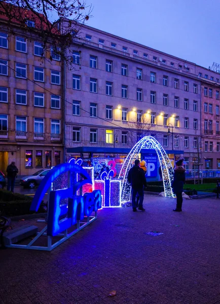 Poznan Polônia Dezembro 2014 Rua Com Decorações Natal — Fotografia de Stock