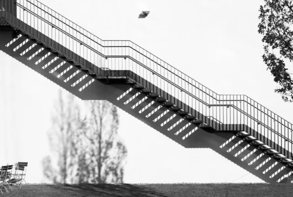 Černobílá Fotografie Mostu — Stock fotografie