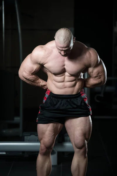 Fitness Gespierde Man Sportieve Man Mannelijke Kracht Gespierde Man Sportschool — Stockfoto