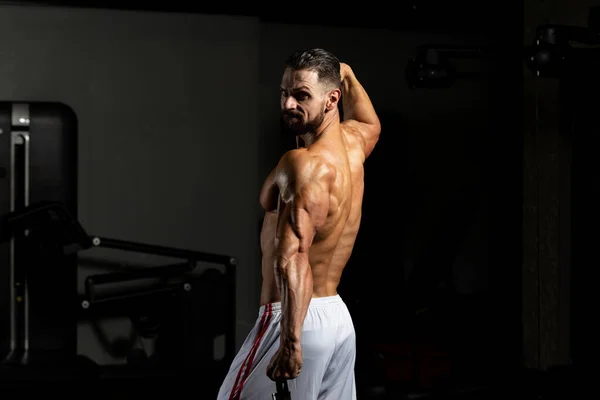 Magnifique Sportif Mâle Puissance Homme Musclé Dans Salle Gym Haltère — Photo