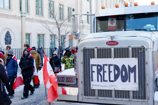 Reuniones Capital Canadiense Movimiento Freedom Escort Comenzó Como Una Protesta — Foto de Stock