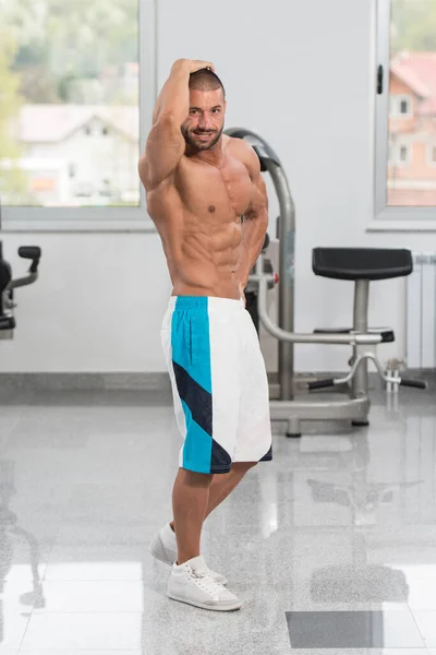 Bonito Desportivo Cara Poder Masculino Homem Muscular Ginásio Haltere Flexionando — Fotografia de Stock