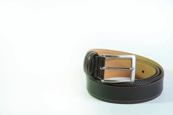 Cinturón Negro Sobre Fondo Blanco — Foto de Stock