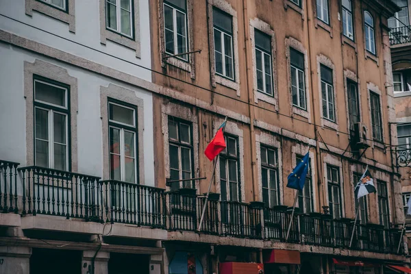 Παλιό Σπίτι Στην Πόλη — Φωτογραφία Αρχείου