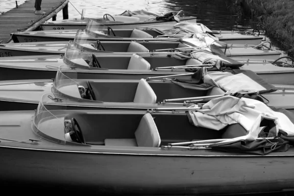 Barche Ormeggiate Mare — Foto Stock