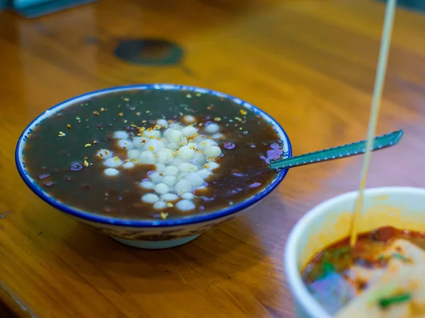 美味可口的亚洲食物近景 — 图库照片