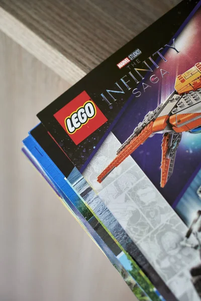 Libros Lego Amontonados Sobre Mesa — Foto de Stock