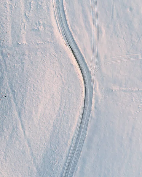 Route Enneigée Dans Forêt Hiver — Photo