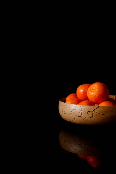 Fruta Naranja Sobre Fondo Negro — Foto de Stock
