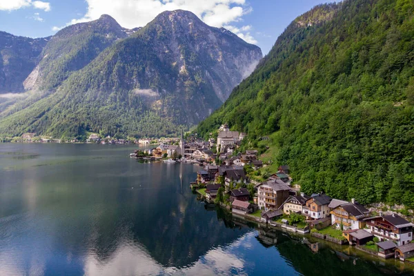 Hallstatt Austria Junio 2016 Vista Los Alpes Las Montañas Suizas —  Fotos de Stock
