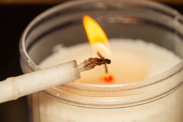 Brennende Kerze Der Kirche — Stockfoto