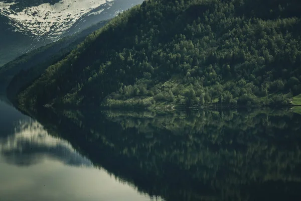 Bella Vista Sul Lago — Foto Stock