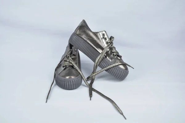 Hermosos Zapatos Femeninos Sobre Fondo Blanco — Foto de Stock