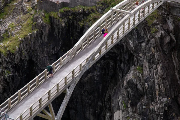 Vista Aérea Ponte Nas Montanhas — Fotografia de Stock