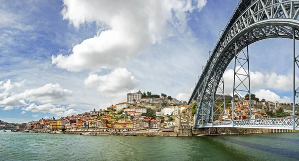 Porto Portogallo Luglio 2017 Veduta Del Fiume Douro Della Sciabica — Foto Stock