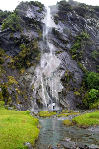 Cascada Las Montañas —  Fotos de Stock