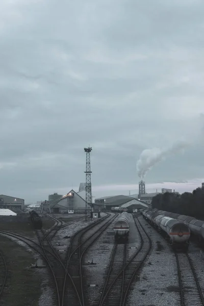 Şehirdeki Tren Istasyonu — Stok fotoğraf