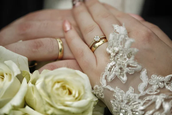 Wedding Rings Bride — Stock Photo, Image