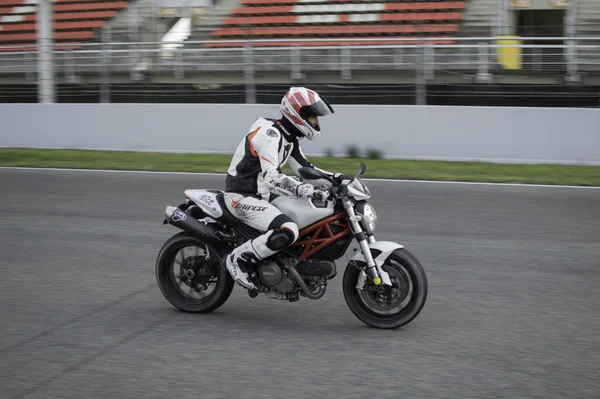 Motociclista Carretera —  Fotos de Stock