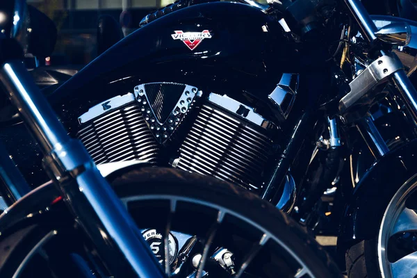 Крупним Планом Чорний Мотоцикл Подробиці — стокове фото
